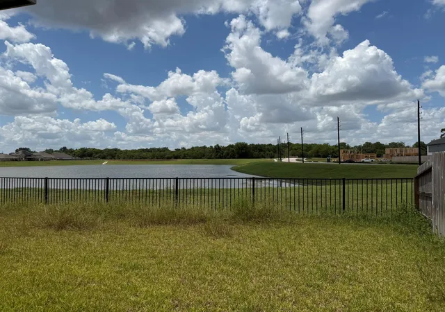 4th image of 5814 Wayne Wy, Rosenberg, TX 77471 | MLS# 71238897