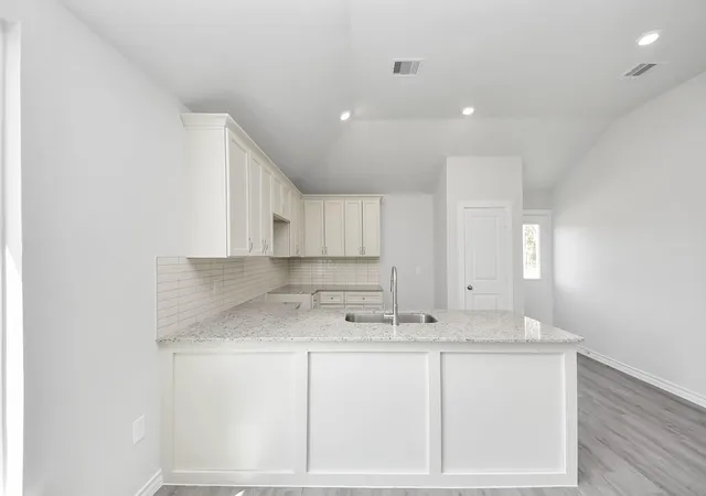 Photo 4 of Single family home for sale at 106 County Rd 5102 L, Cleveland, TX 77327 | MLS# 91447962 | Listing updated on 2026-07-08