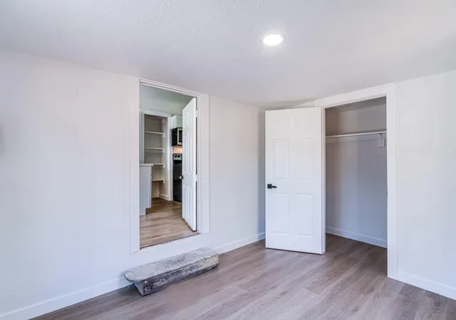 Photo 4 of Single family home for sale at 1105 N Valderas St, Angleton, TX 77515 | MLS# 57999858 | Listing updated on 2026-06-27