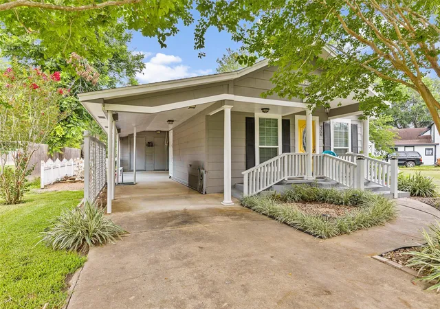 Photo 3 of Single family home for sale at 206 County Rd 254, Ganado, TX 77962 | MLS# 58632153 | Listing updated on 2026-08-03