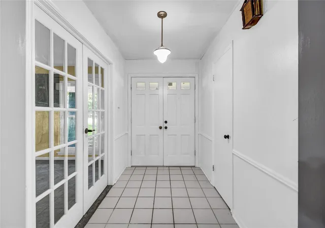 5th image of 127 Begonia St, Lake Jackson, TX 77566 | MLS# 28172205