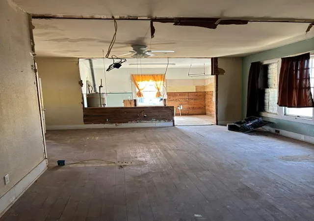 Photo 3 of Single family home for sale at 4311 Bernardo De Galvez Ave, Galveston, TX 77550 | MLS# 92180385 | Listing updated on 2026-07-31