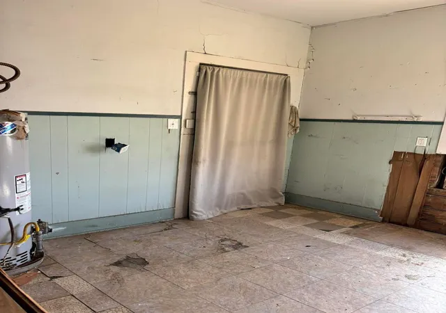 Photo 3 of Single family home for sale at 4311 Bernardo De Galvez Ave, Galveston, TX 77550 | MLS# 92180385 | Listing updated on 2026-07-31