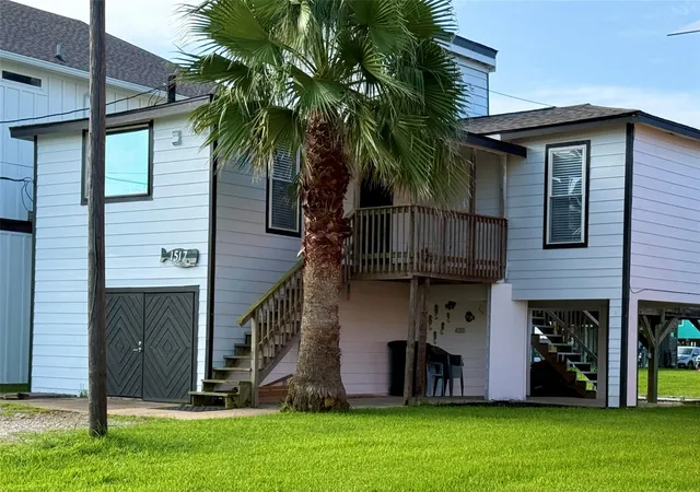 image of 1517 County Road 201, Bay City, TX 77414 | MLS# 90720540