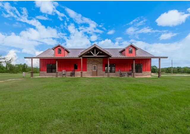 Homes for sale in Groveton, TX | 1033 Lonesome Dove Dr, Groveton, TX 75845 | MLS# 40120136