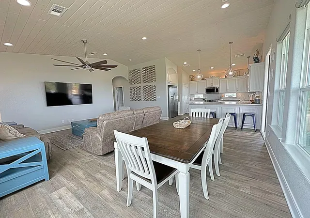 Photo 4 of Single family home for sale at 210 Corpus Christi Dr, Port Bolivar, TX 77650 | MLS# 17603245 | Listing updated on 2026-08-23