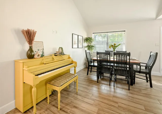 2nd image of 9651 Richmond Ave, Houston, TX 77063 | MLS# 65788624