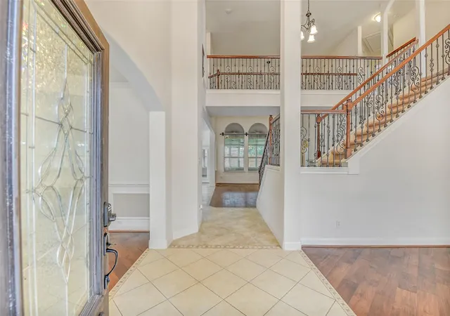 Photo 2 of Single family home for sale at 6418 Oakmont Crk Dr, Spring, TX 77379 | MLS# 6486740 | Listing updated on 2026-07-30