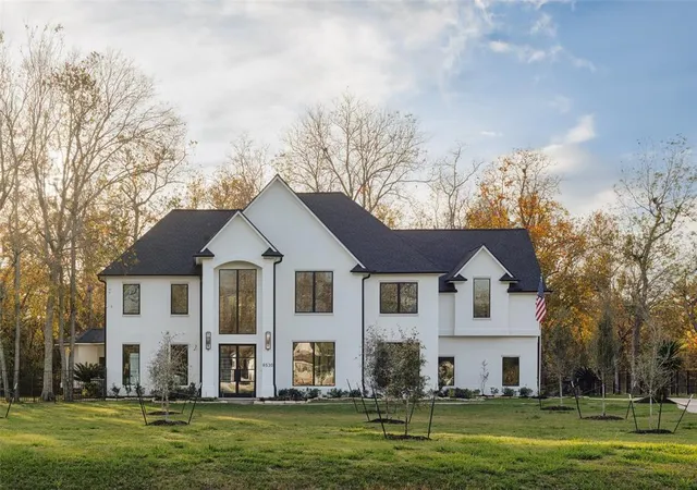1st image of 8530 Halls Retreat Ct, Missouri City, TX 77459 | MLS# 45900881