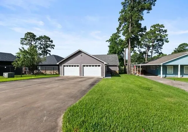 4th image of 153 Lakeshore Dr, Onalaska, TX 77360 | MLS# 82137725