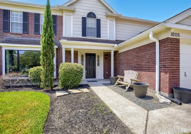 Photo 1 of Sale Pending at 10115 Wayward Wind Ln, Houston, TX 77064 | MLS# 79158271 | Listing updated on 2026-09-16