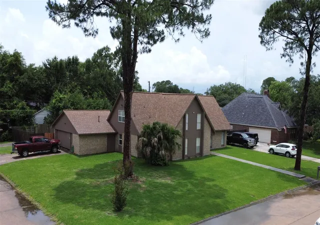Homes for sale in Baytown, TX | 5101 Arrowhead Dr, Baytown, TX 77521 | MLS# 56385430
