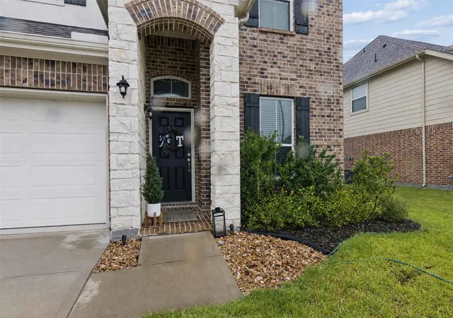 24th image of 14002 S River Dr, Baytown, TX 77523 | MLS# 65783458