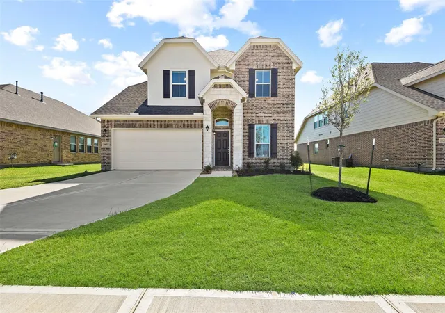 2nd image of 14002 S River Dr, Baytown, TX 77523 | MLS# 65783458