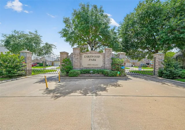 5th image of 15975 W Bellefontaine Wy, Tomball, TX 77377 | MLS# 28956640