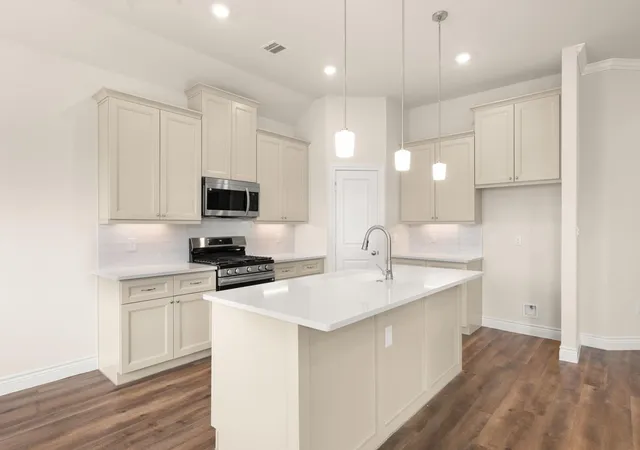 Photo 3 of Single family home for sale at 10320 Woodhill Spa Ln, Cleveland, TX 77327 | MLS# 28046390 | Listing updated on 2026-07-28