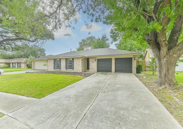 Photo 2 of Single family home for sale at 3411 Almondwood Dr, Spring, TX 77389 | MLS# 55083896 | Listing updated on 2026-09-14
