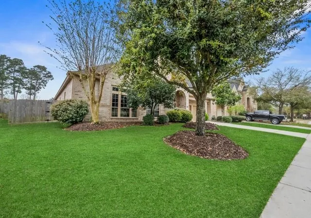 4th image of 13406 Redwood Shores Dr, Houston, TX 77044 | MLS# 89405365