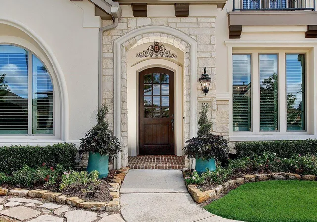 2nd image of 330 Mill Creek Rd, Pinehurst, TX 77362 | MLS# 76112644