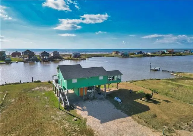 Photo 3 of Single family home for sale at 456 Pr 676 Marina Dr, Bay City, TX 77414 | MLS# 57248618 | Listing updated on 2026-02-12