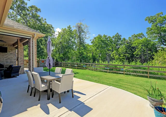 29th image of 33002 Woodlake Dr, Fulshear, TX 77441 | MLS# 12200389