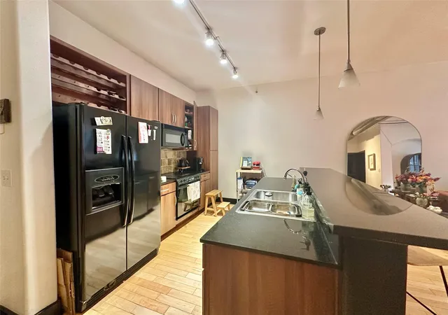 4th image of 1901 Post Oak Blvd #3606, Houston, TX 77056 | MLS# 97419108