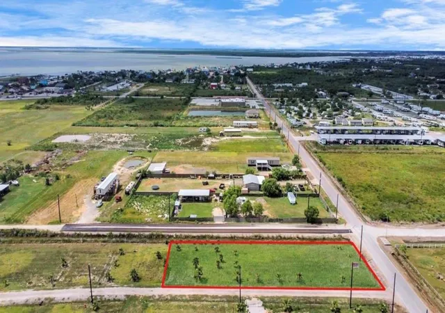 Photo 1 of Land for sale at 6 Cindy Palmer Ln, Dickinson, TX 77539 | MLS# 41535191 | Listing updated on 2026-09-10