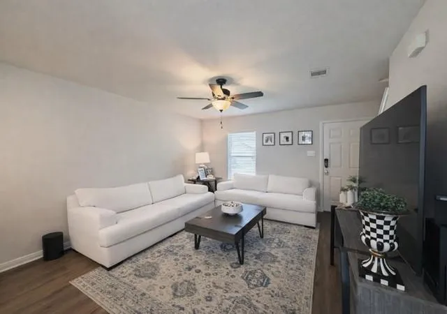 Photo 3 of Single family home for sale at 15630 Del Norte Dr, Conroe, TX 77306 | MLS# 49170829 | Listing updated on 2026-07-12