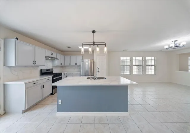 Photo 3 of Single family home for sale at 13123 Dawn Holw Ln, Houston, TX 77072 | MLS# 56478644 | Listing updated on 2026-07-01