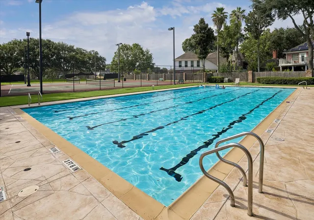 37th image of 1419 Camelot Pl, Sugar Land, TX 77478 | MLS# 24717859