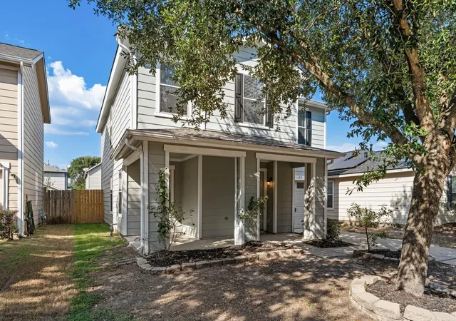 Homes for sale in Tomball, TX | 11422 Log Cabin Ln, Tomball, TX 77375 | MLS# 35550934