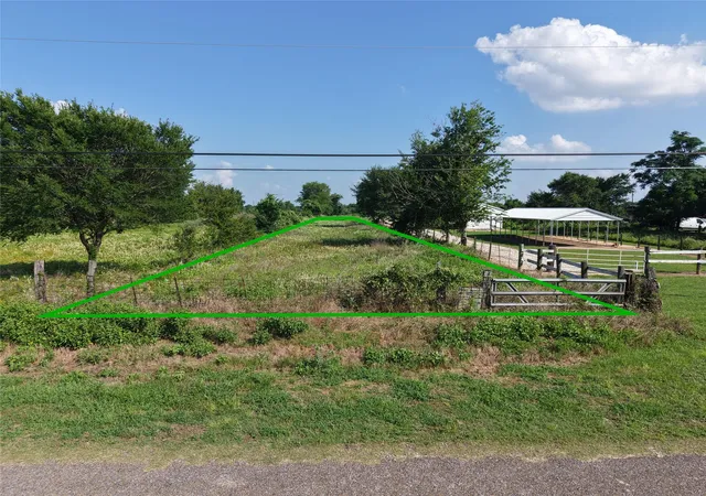 Homes for sale in Hearne, TX | Tbd Crennan Ln, Hearne, TX 77859 | MLS# 86397740