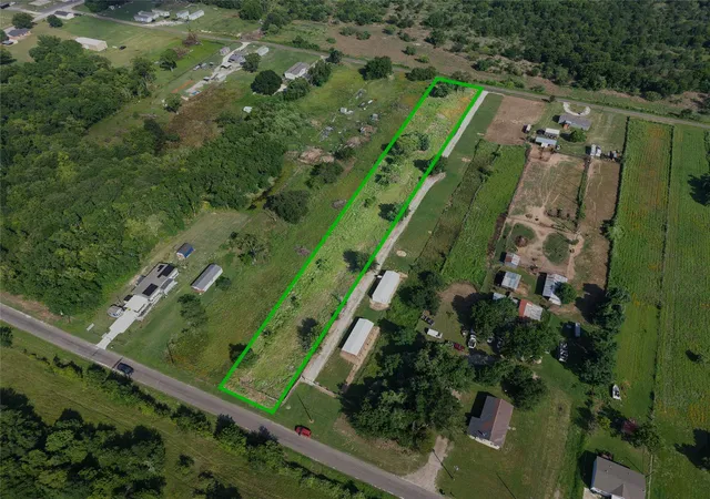 Homes for sale in Hearne, TX | Tbd Crennan Ln, Hearne, TX 77859 | MLS# 86397740