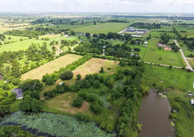 Photo 2 of Land for sale at 28619 Barry Ln, Waller, TX 77484 | MLS# 67952129 | Listing updated on 2026-07-15
