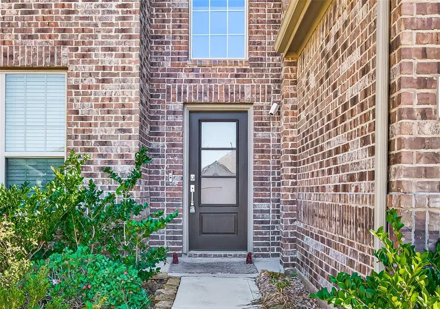 Photo 3 of Single family home for sale at 3710 Mccrary Fls Way, Richmond, TX 77406 | MLS# 76737494 | Listing updated on 2026-09-07
