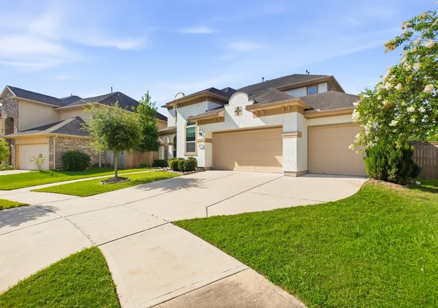 2nd image of 6639 Brady Springs Ln, Sugar Land, TX 77479 | MLS# 22041422
