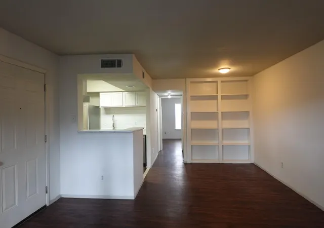Photo 3 of Condo for sale at 6001 Reims Rd #1207, Houston, TX 77036 | MLS# 15625542 | Listing updated on 2026-05-04