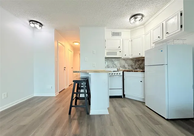 Homes for sale in Galveston, TX | 6102 Seawall Blvd #213, Galveston, TX 77551 | MLS# 94537321