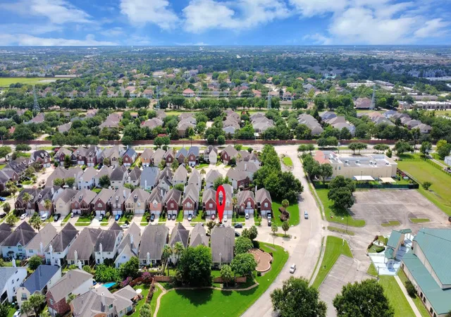 Photo 3 of Single family home for sale at 3611 Royal Royce Dr, Houston, TX 77042 | MLS# 22399020 | Listing updated on 2026-09-20