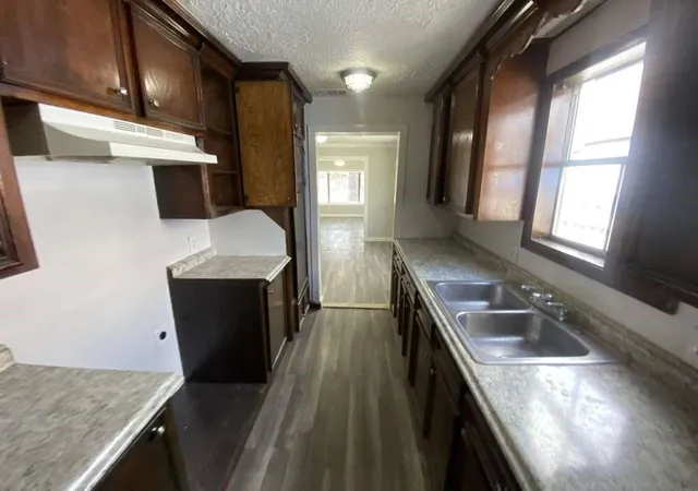 3rd image of 7015 Boyce St, Houston, TX 77020 | MLS# 79908171