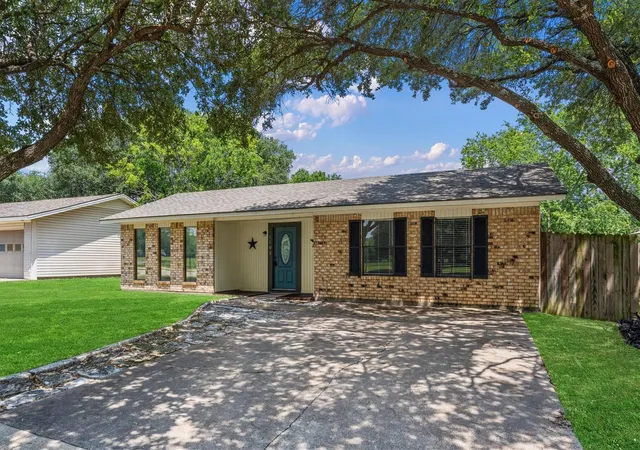 1st image of 1103 Haines Dr, College Station, TX 77840 | MLS# 3666751