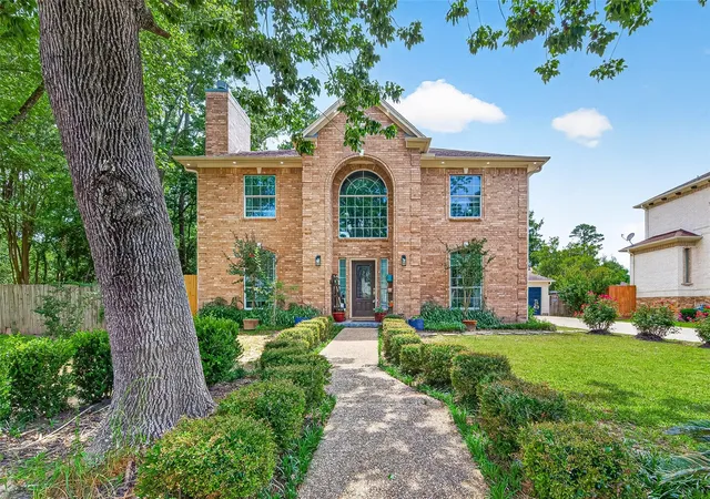 Photo 1 of Sale Pending at 18015 Bambridge Dr, Houston, TX 77090 | MLS# 38271799 | Listing updated on 2026-09-18