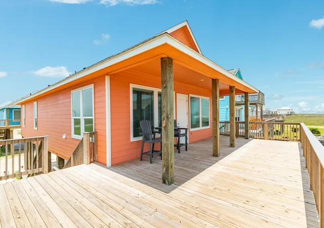 Homes for sale in Surfside Beach, TX | 4820 Bluewater, Surfside Beach, TX 77541 | MLS# 14906187