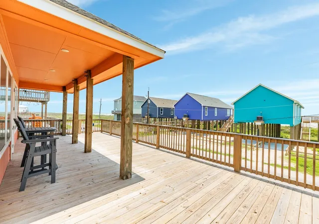 Homes for sale in Surfside Beach, TX | 4820 Bluewater, Surfside Beach, TX 77541 | MLS# 14906187