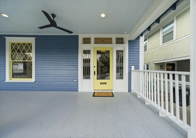3rd image of 404 Avondale St, Houston, TX 77006 | MLS# 9292854