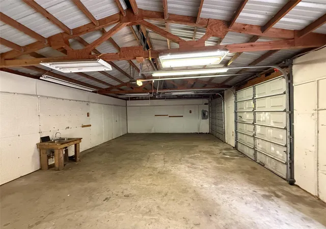 Photo 3 of Single family home for sale at 14275 Five Guinea Ln, Conroe, TX 77302 | MLS# 67053476 | Listing updated on 2026-06-19
