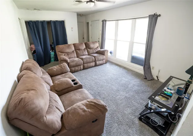 Photo 3 of Single family home for sale at 316 Carnation St, Lake Jackson, TX 77566 | MLS# 61506827 | Listing updated on 2026-09-02