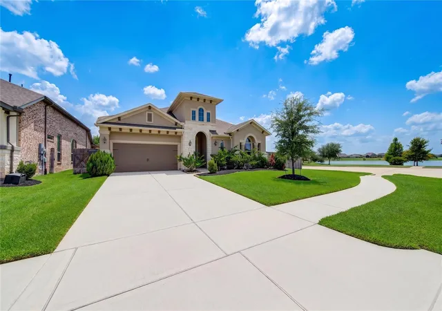 Photo 4 of Single family home for sale at 19843 View Park Ln, Richmond, TX 77407 | MLS# 96989648 | Listing updated on 2026-09-15