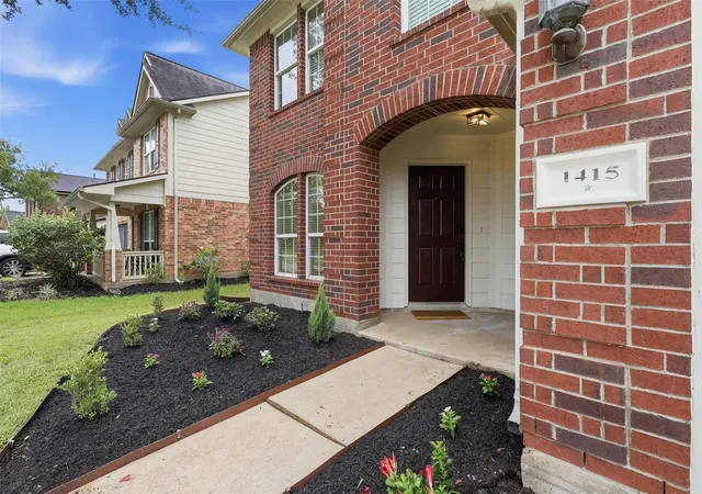 3rd image of 1415 Monterra Pt, Fresno, TX 77545 | MLS# 17341215