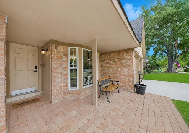 Photo 3 of Single family home for sale at 718 Wild Horse Valley Rd, Katy, TX 77450 | MLS# 70292916 | Listing updated on 2026-09-20